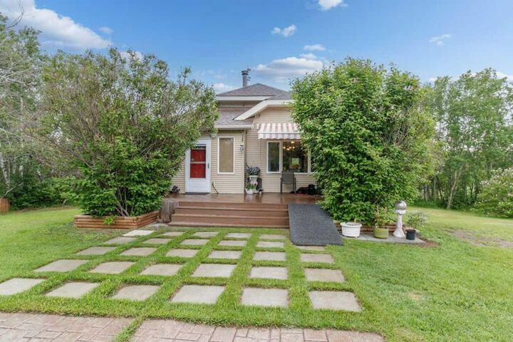 35321 Range Road 242 — photo 1