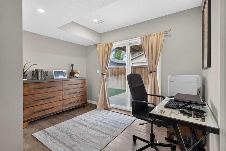 Property Photo: 98 Copperstone Common SE AB T2Z 5E4
