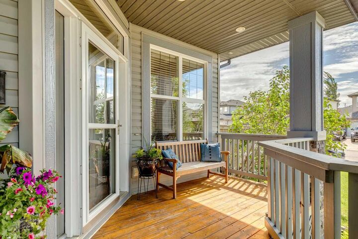Property Photo: 572 West Creek Point AB T1X 1T3