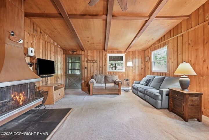 Property Photo: 264 Selig Road PA 18347