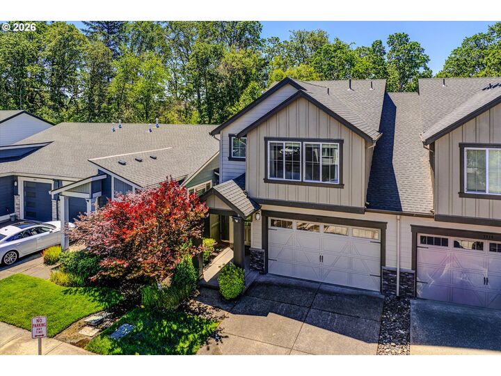 Property Photo:  3931 SE Centifolia Ave  OR 97123 