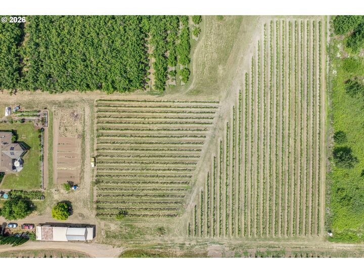 Property Photo: 30248 S Barlow Rd OR 97032
