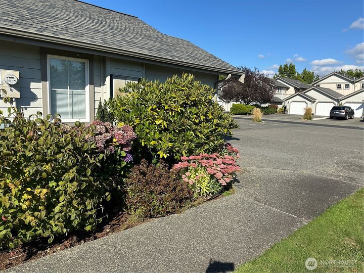 Property Photo: 545 W Kellogg Road WA 98226