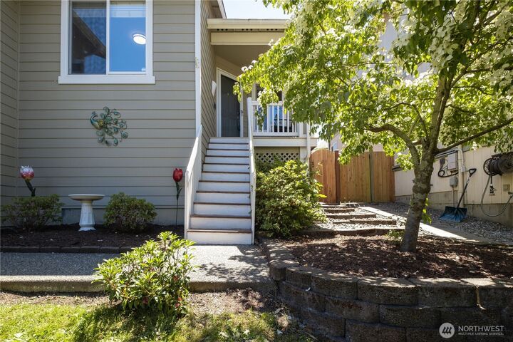 Property Photo: 6724 49 Place NE WA 98270