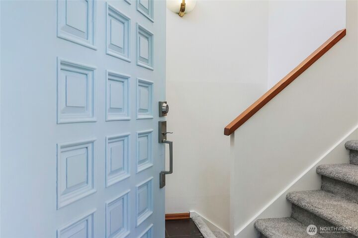 Property Photo:  1542 NE 96th Street  WA 98115 