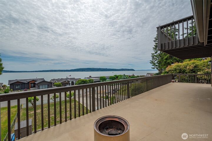 Property Photo:  2123  Stoney Beach Lane  WA 98277 