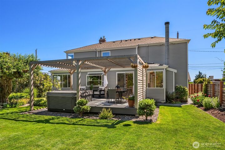 Property Photo:  11280  Marine View Drive SW  WA 98146 