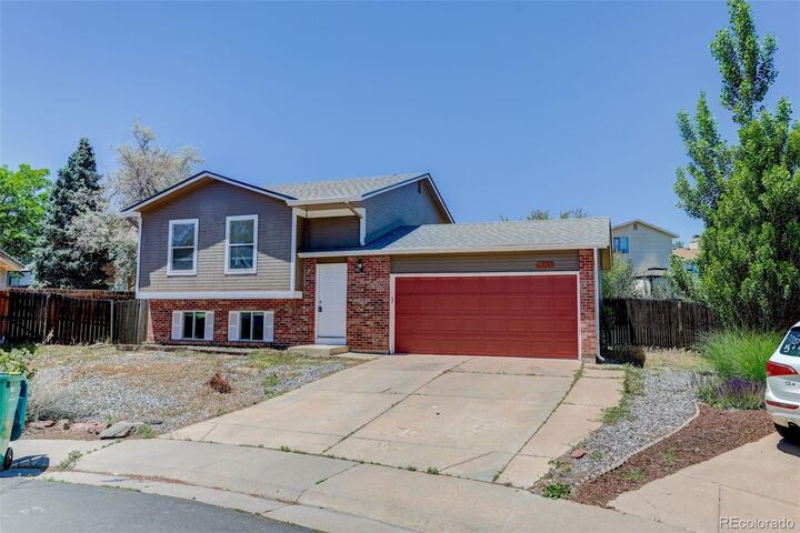 Property Photo:  19743 E Oxford Drive  CO 80013 