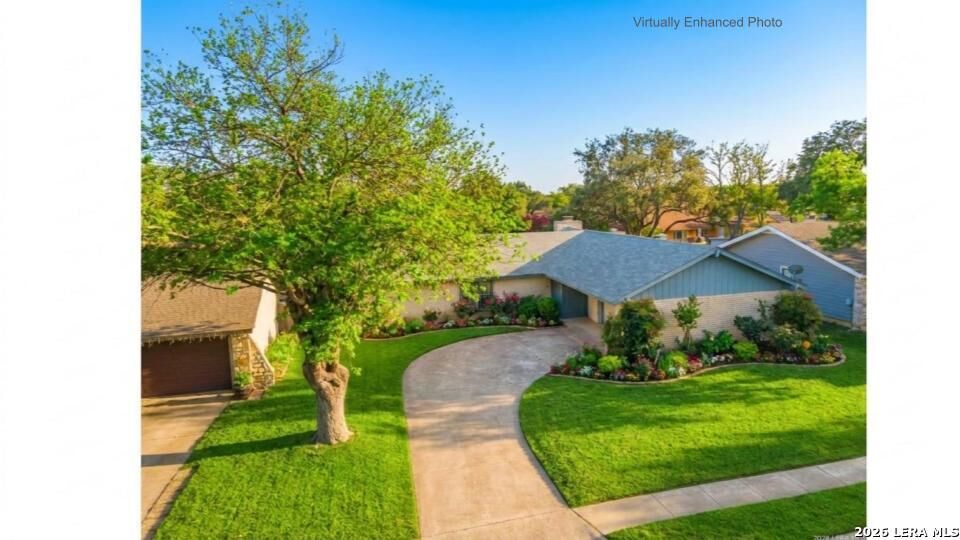 Property Photo: 5018 Las Campanas St TX 78233