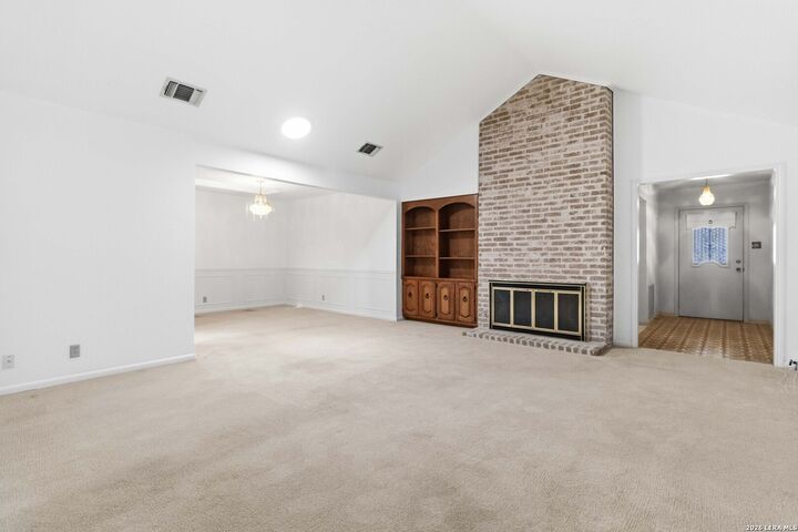 Property Photo: 10822 Royal Blf TX 78239