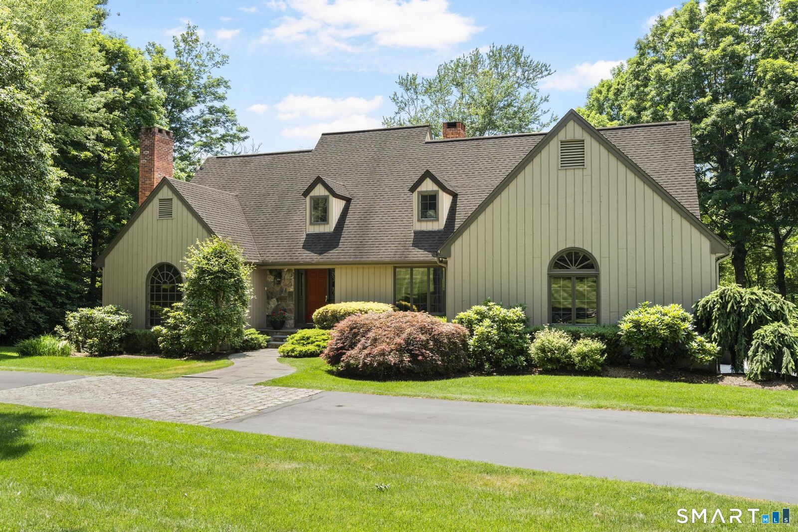 Property Photo:  20 Wicks End Lane  CT 06897 