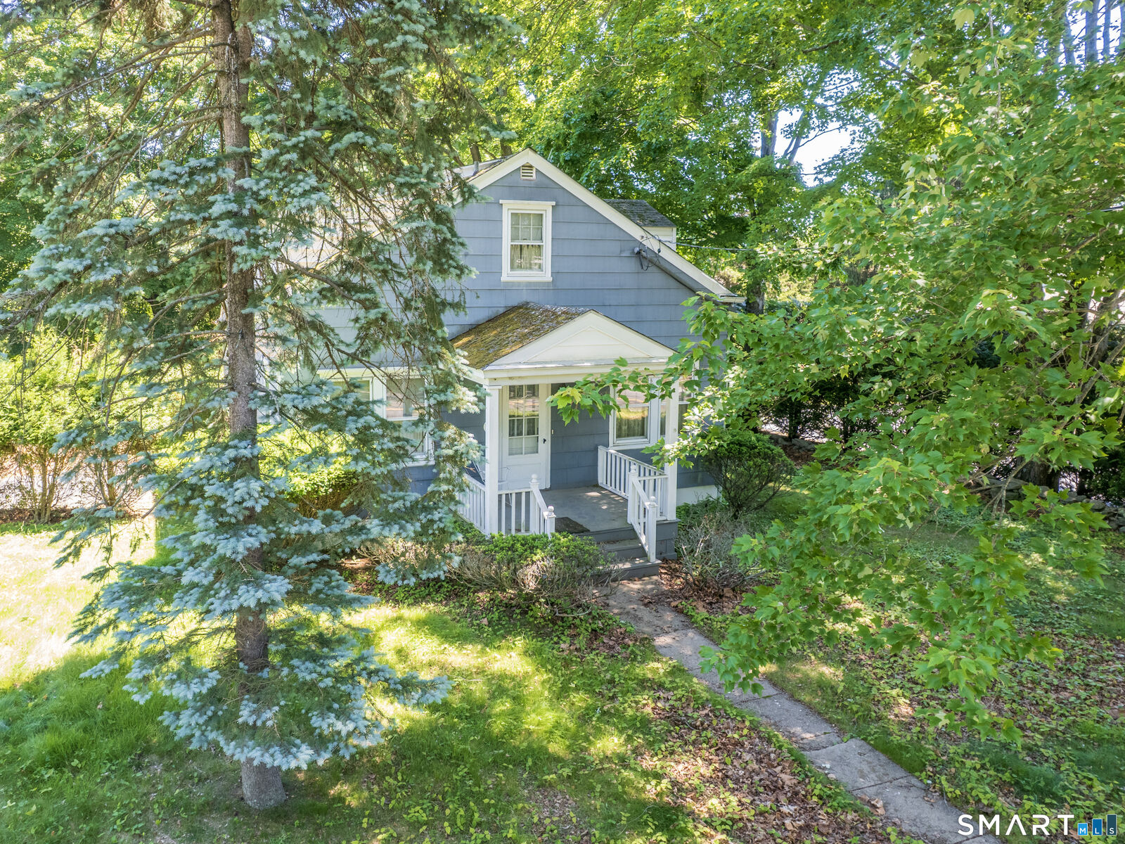 Property Photo: 32 Morningside Drive North CT 06880