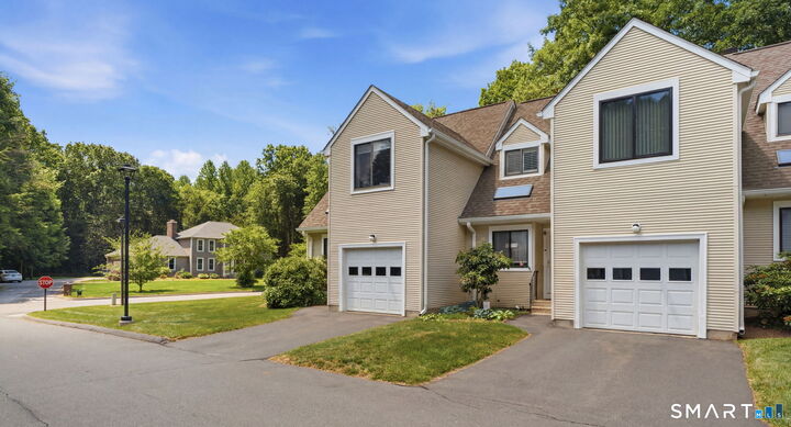 Property Photo:  20 Evergreen Trail 20  CT 06032 