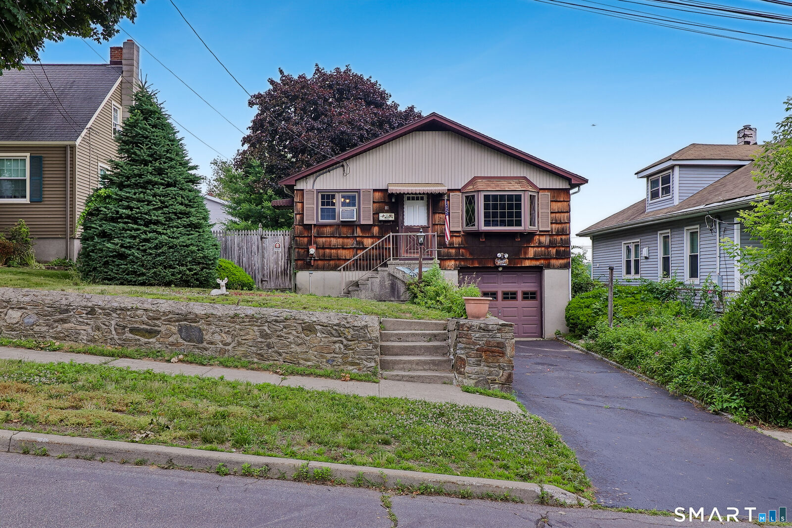 Property Photo:  81 Shoreham Terrace  CT 06824 