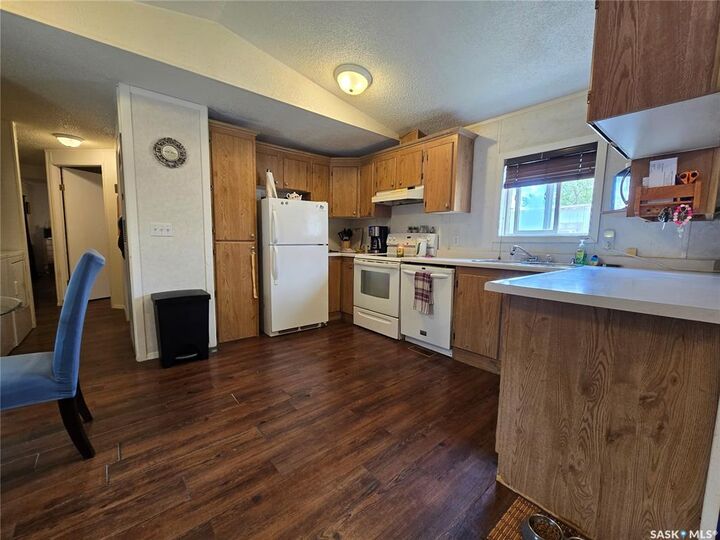 Property Photo:  106 1st Avenue SW 53  SK S4H 2J1 
