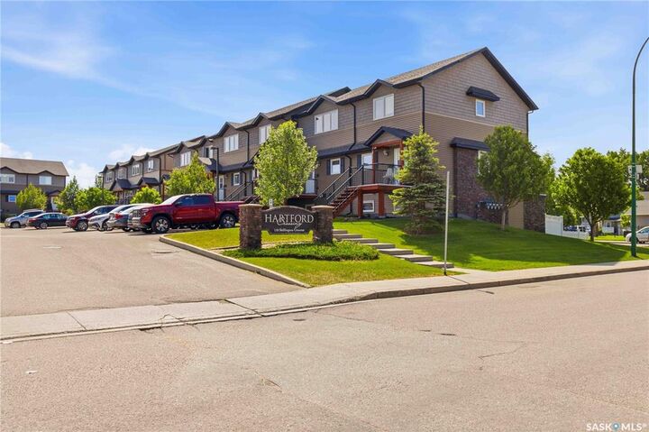 Property Photo: 110 Shillington Crescent 807 SK S7M 3Z8
