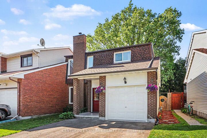 Property Photo: 1082 Taffy Lane ON K1C 1Y5