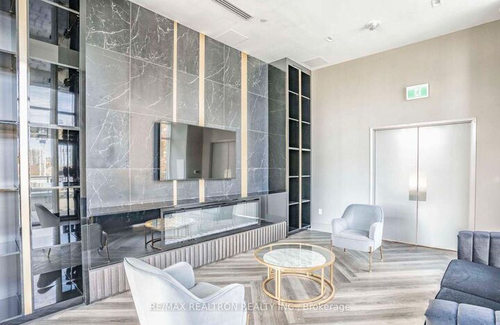 Property Photo: 3220 Sheppard Avenue 318 ON M1T 0B7