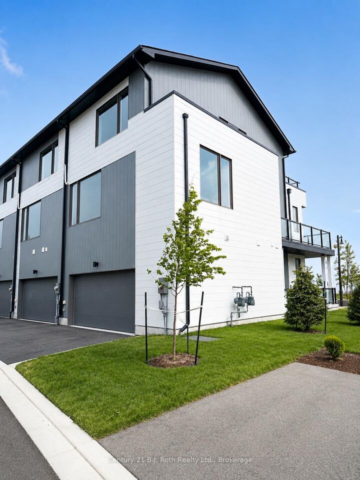 Property Photo: 81 Lightfoot Drive ON L3V 7L8