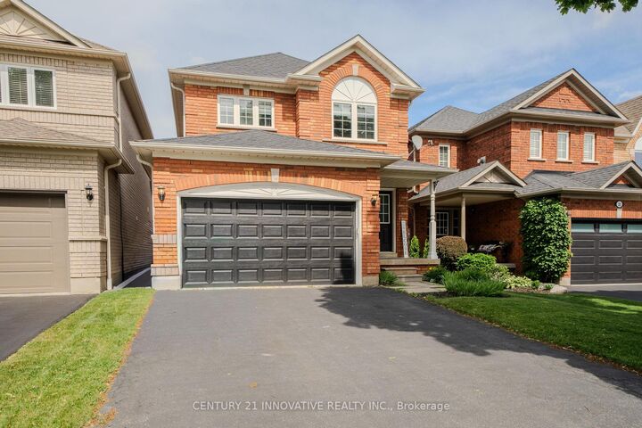 30 Castle Green Drive — photo 1