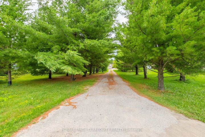Property Photo: 1041 15 Side Road ON L0G 1T0