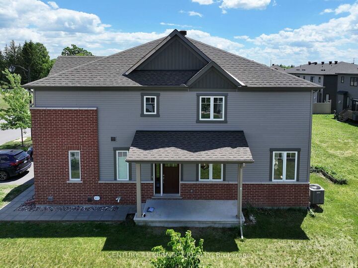 Photo de la propriété:  1001 Ballyhale Heights  ON K2J 6Y6 