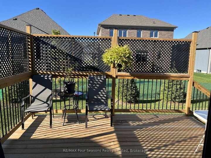 Property Photo: 248 Duncan Street ON L0M 1S0