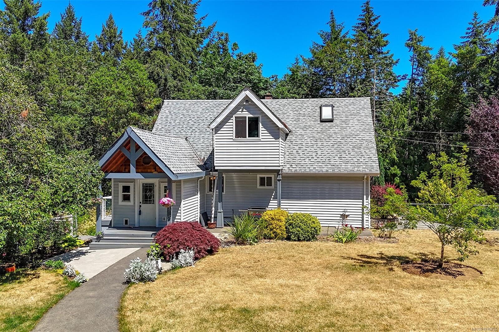 Property Photo: 2333 Summerset Rd BC V9P 9E4
