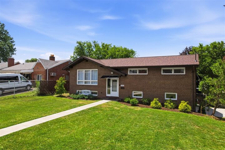 Property Photo: 1400 Ohio Ave PA 15131
