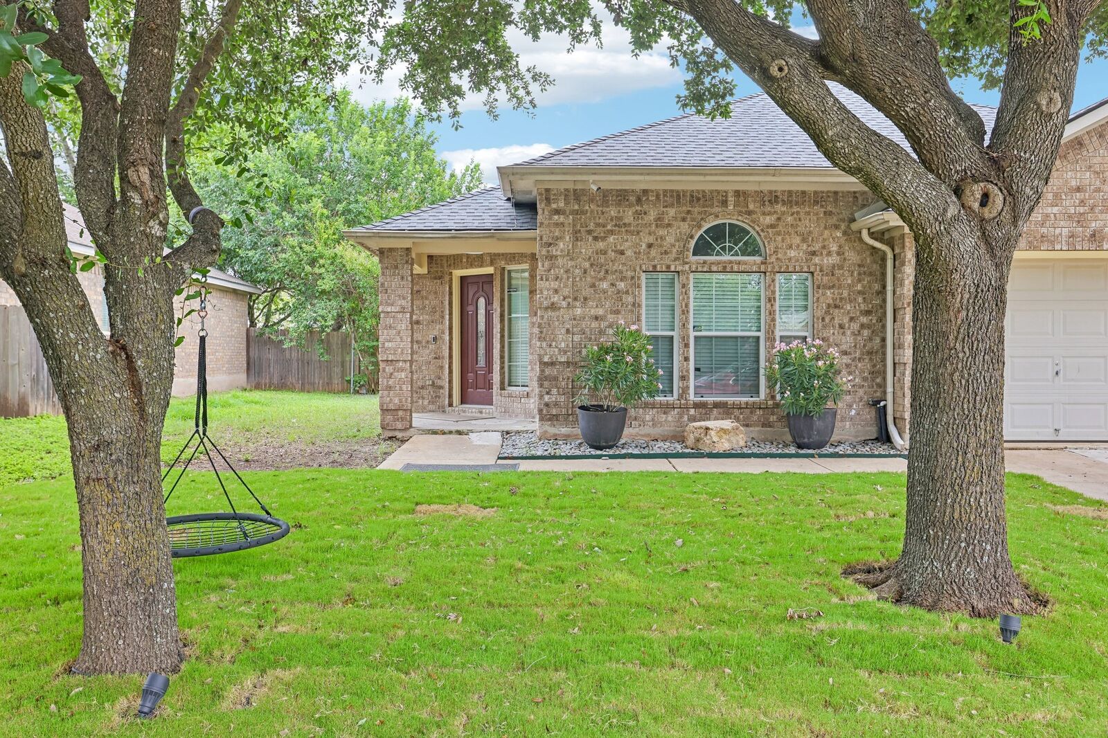 Property Photo:  255 Paddington Drive  TX 78640 