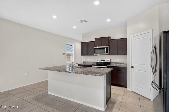 Property Photo:  5269 E Gummite Drive  AZ 85143 