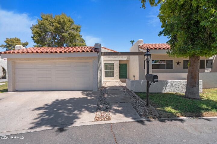 Property Photo:  7308 E Berridge Lane  AZ 85250 
