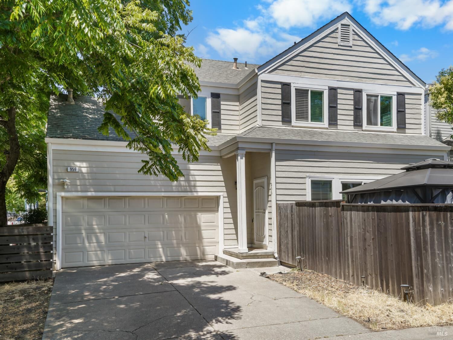 Property Photo:  956 Kingwood Street  CA 95401 