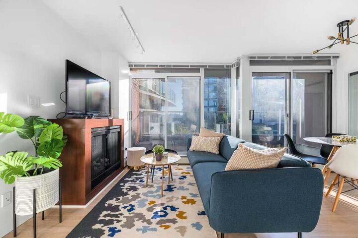 Property Photo: 618 Abbott Street 518 BC V6B 0C1