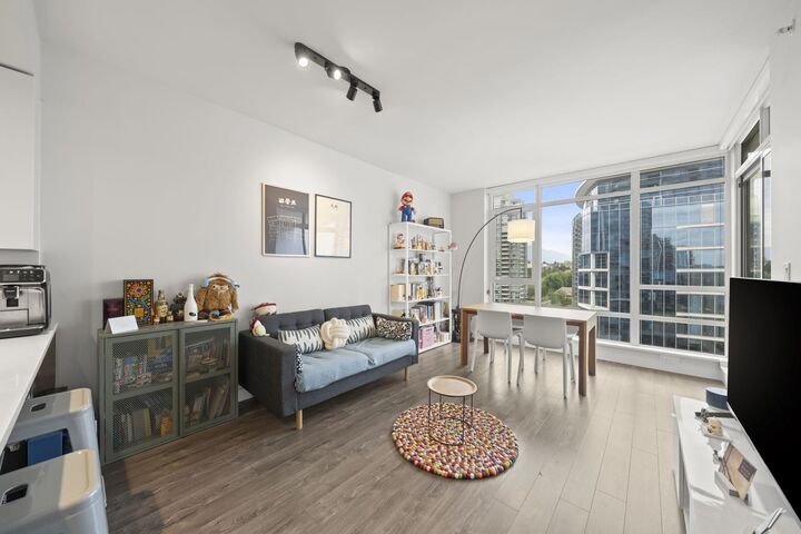 Property Photo: 2008 Rosser Avenue 1103 BC V5C 0H8