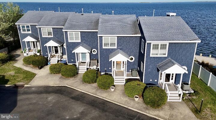 Property Photo:  16 Vessel Road #4  NJ 08758 