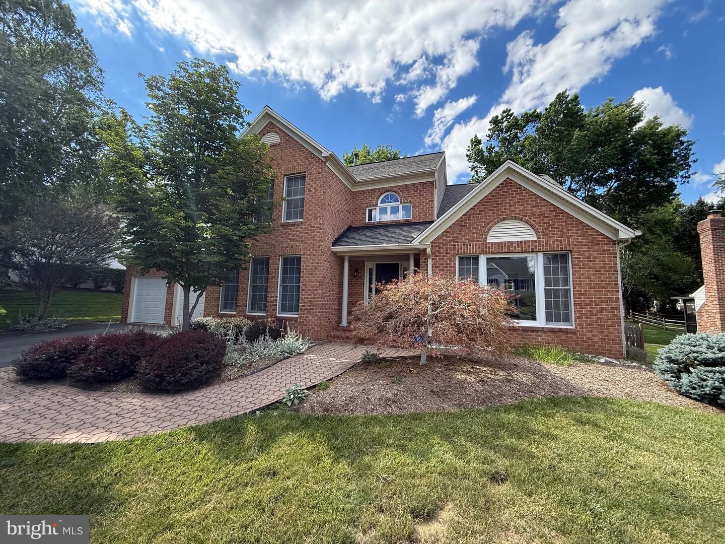 Property Photo:  15253 Surrey House Way  VA 20120 