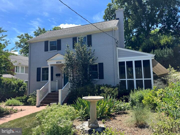 Property Photo: 6114 20th Street N VA 22205