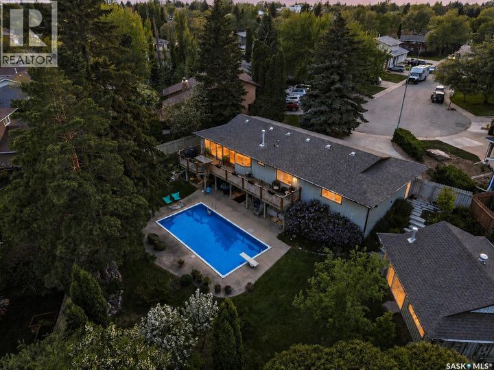 Property Photo:  727 Tobin Terrace  SK S7K 4P4 