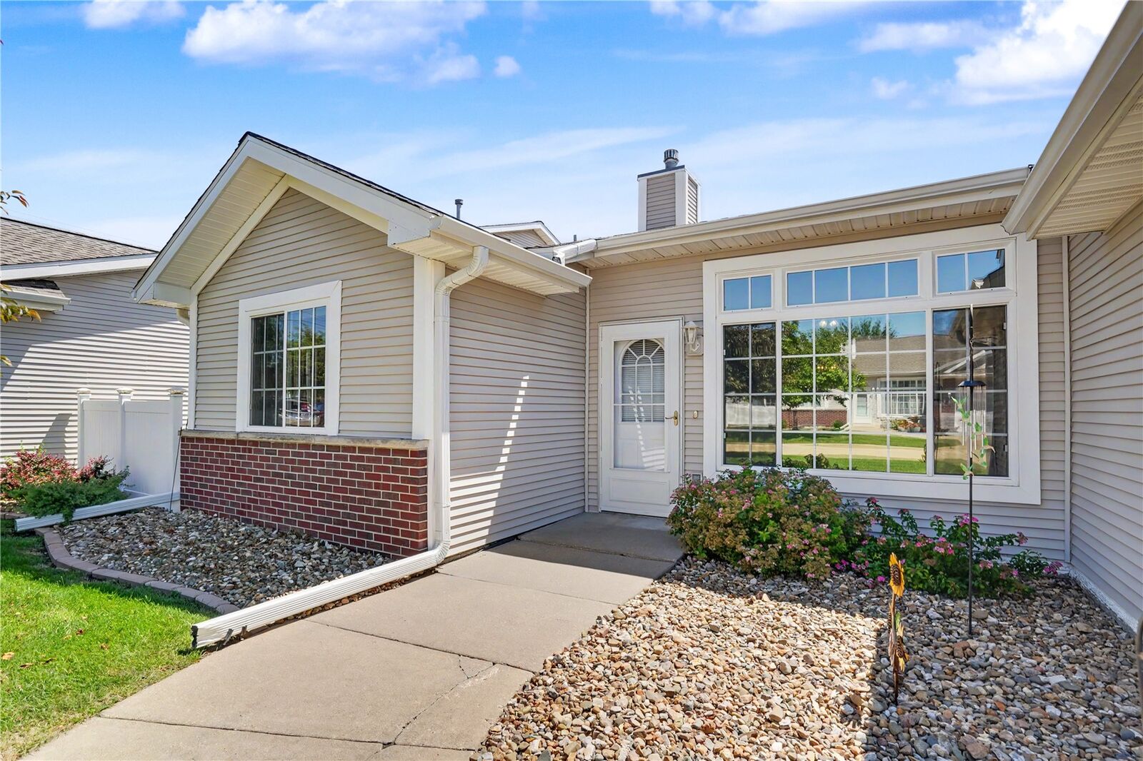 Property Photo: 1151 74th Street NE IA 52402