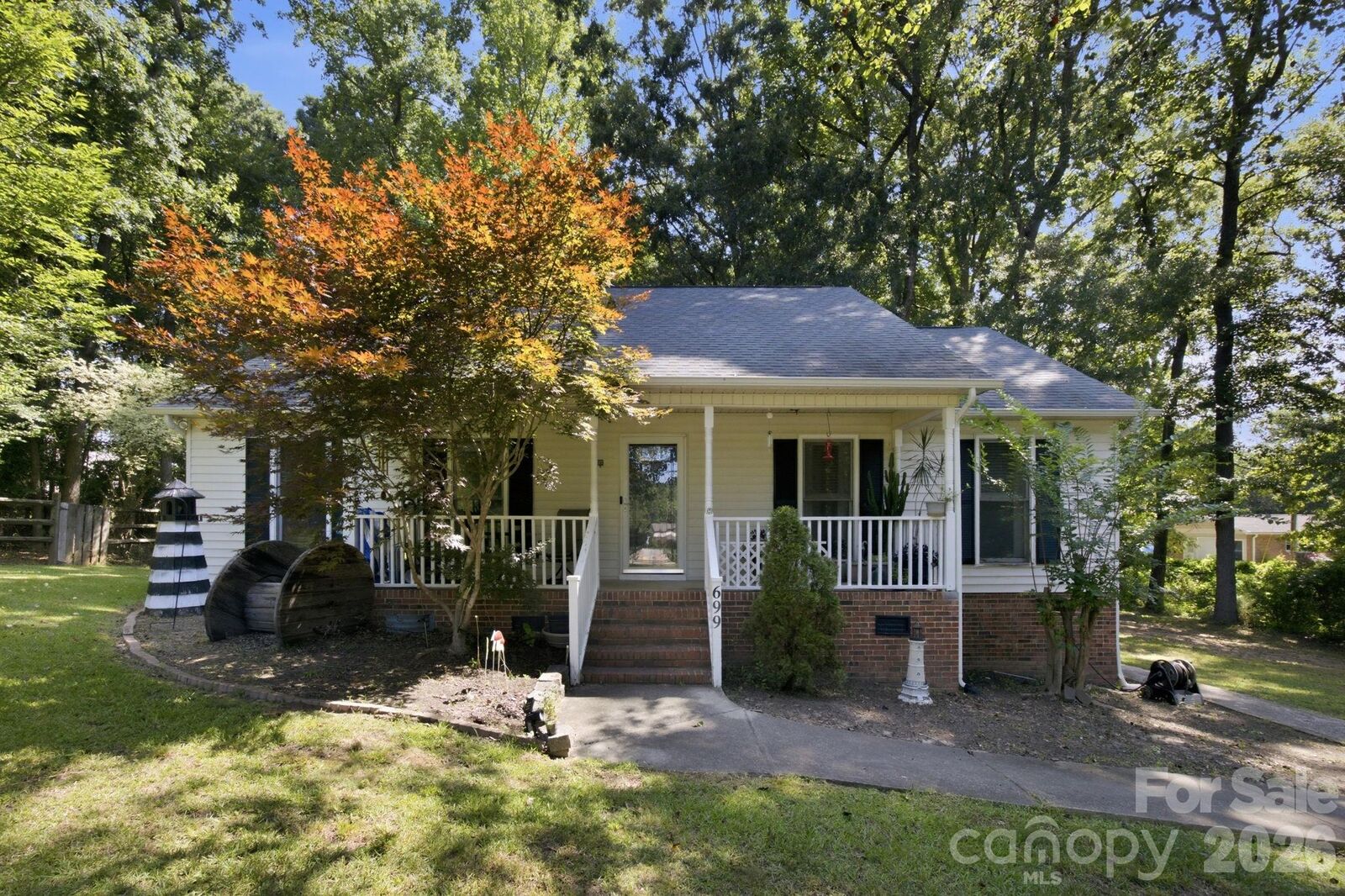 Property Photo: 699 Wyndale Drive SC 29730