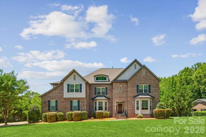 Property Photo:  836 Elizabeth Lane  NC 28105 