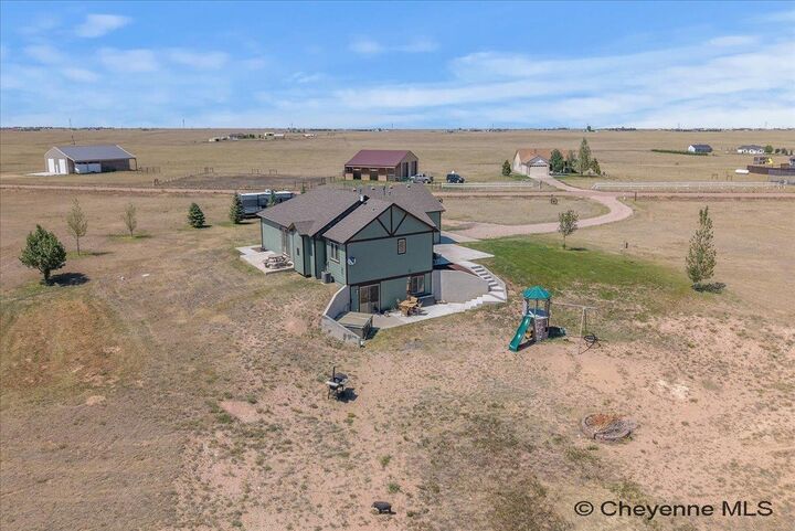 Property Photo: 3753 Riata Loop WY 82007