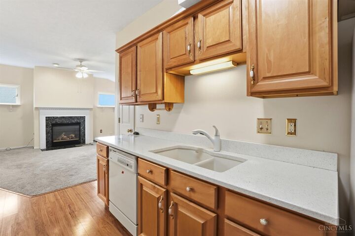 Property Photo:  1227 Mals Way  OH 45342 