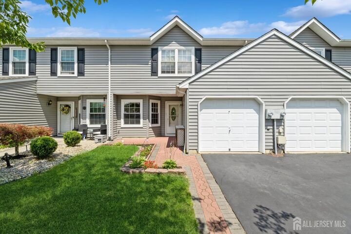 Property Photo: 7 Sloop Square NJ 07228