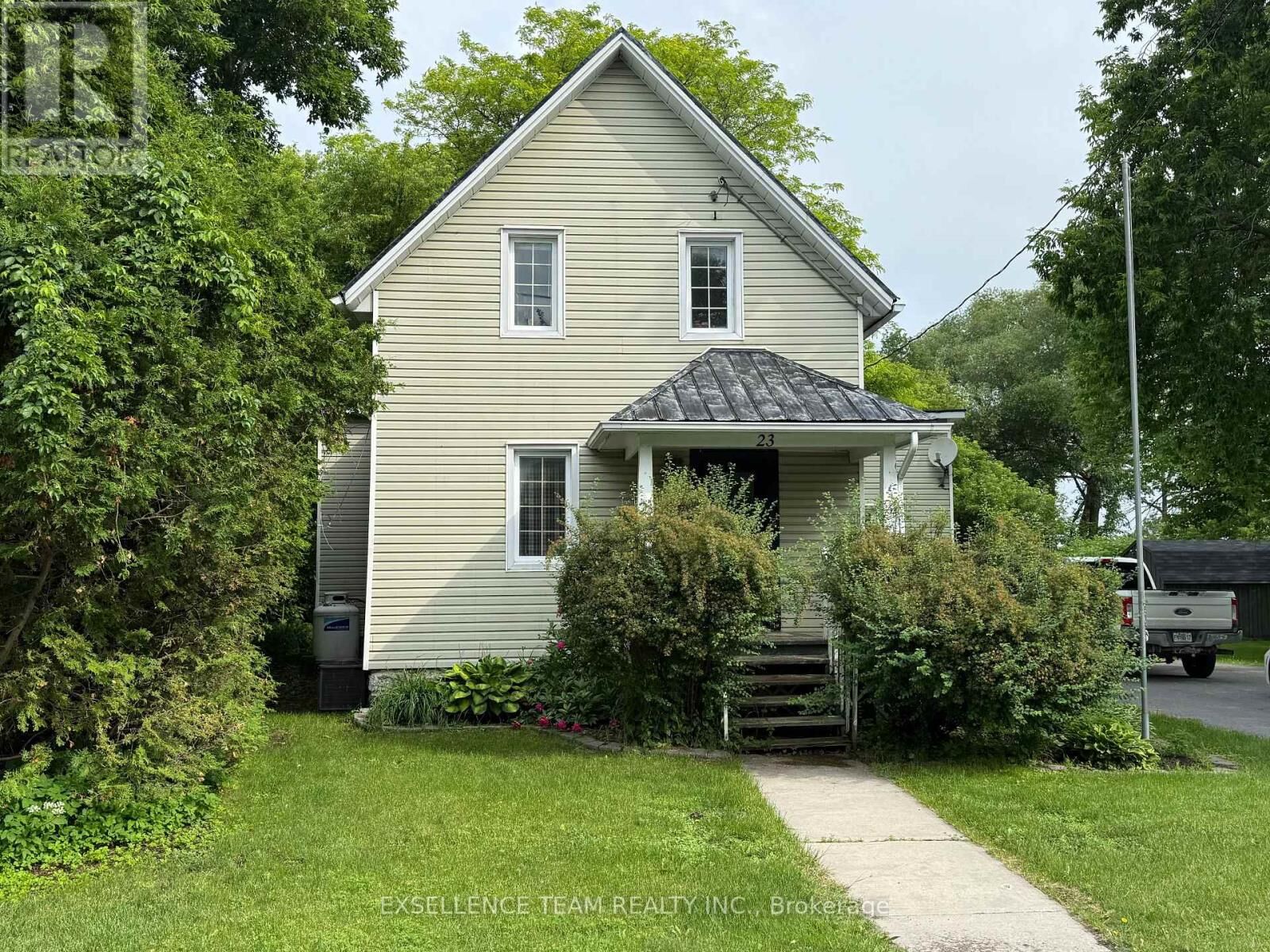 Property Photo:  23 Mechanic Street East  ON K0C 1T0 