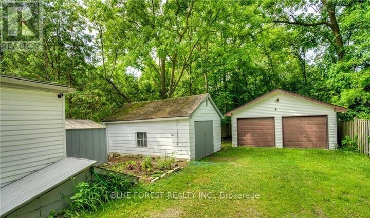 Property Photo: 149 Forest Hill Avenue ON N6J 2Z3