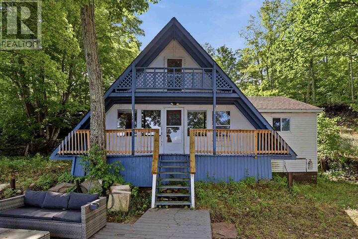 156 Kelly Creek Rd — photo 1