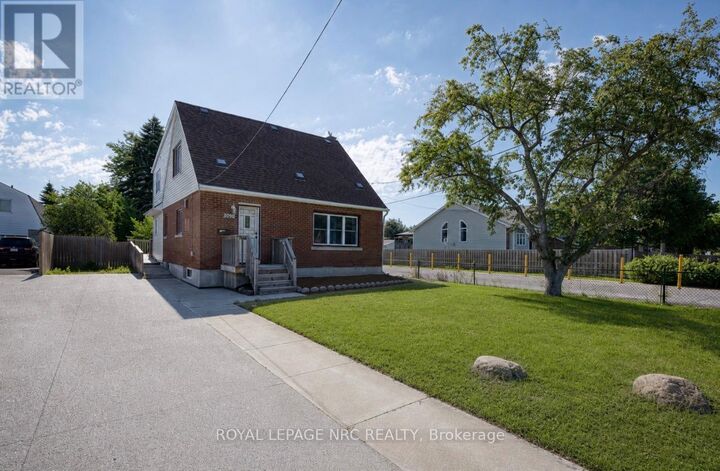 Property Photo: 3090 Dorchester Road ON L2J 2Z7