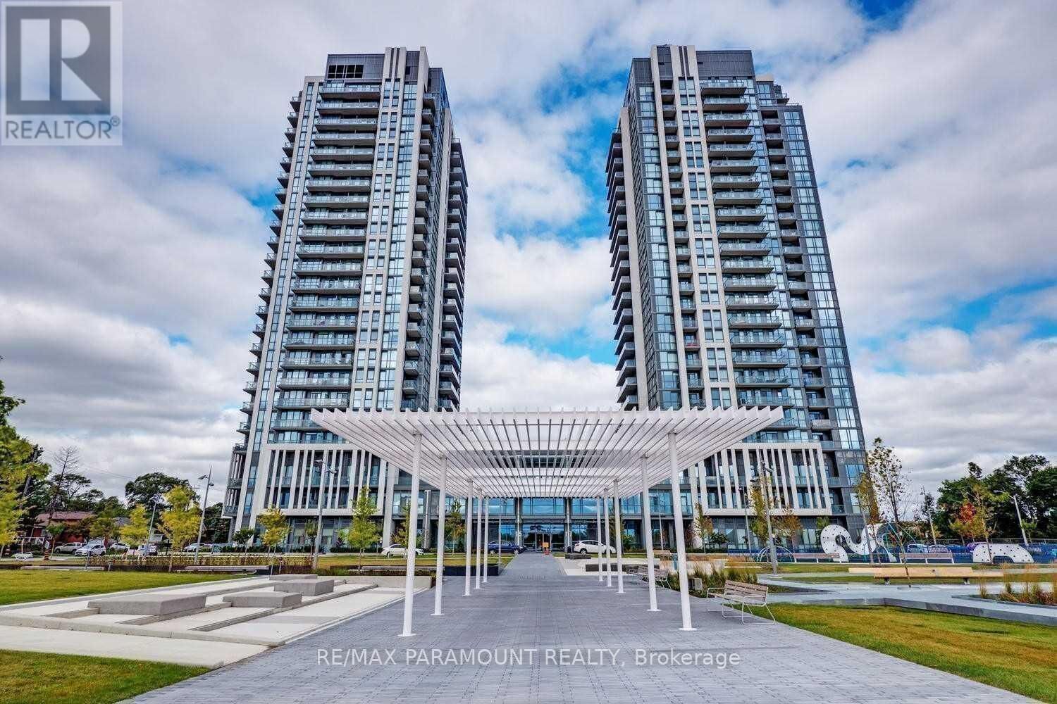 Property Photo:  17 Zorra Street 607  ON M8Z 4Z6 